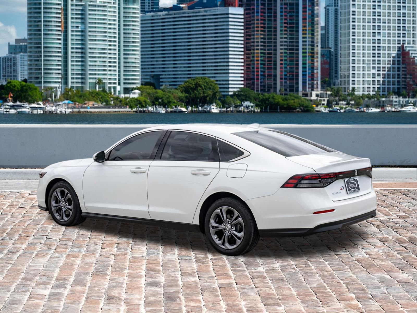 Used 2023 Honda Accord EX image 8