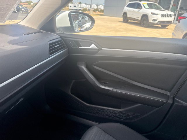 Used 2024 Volkswagen Jetta S image 18