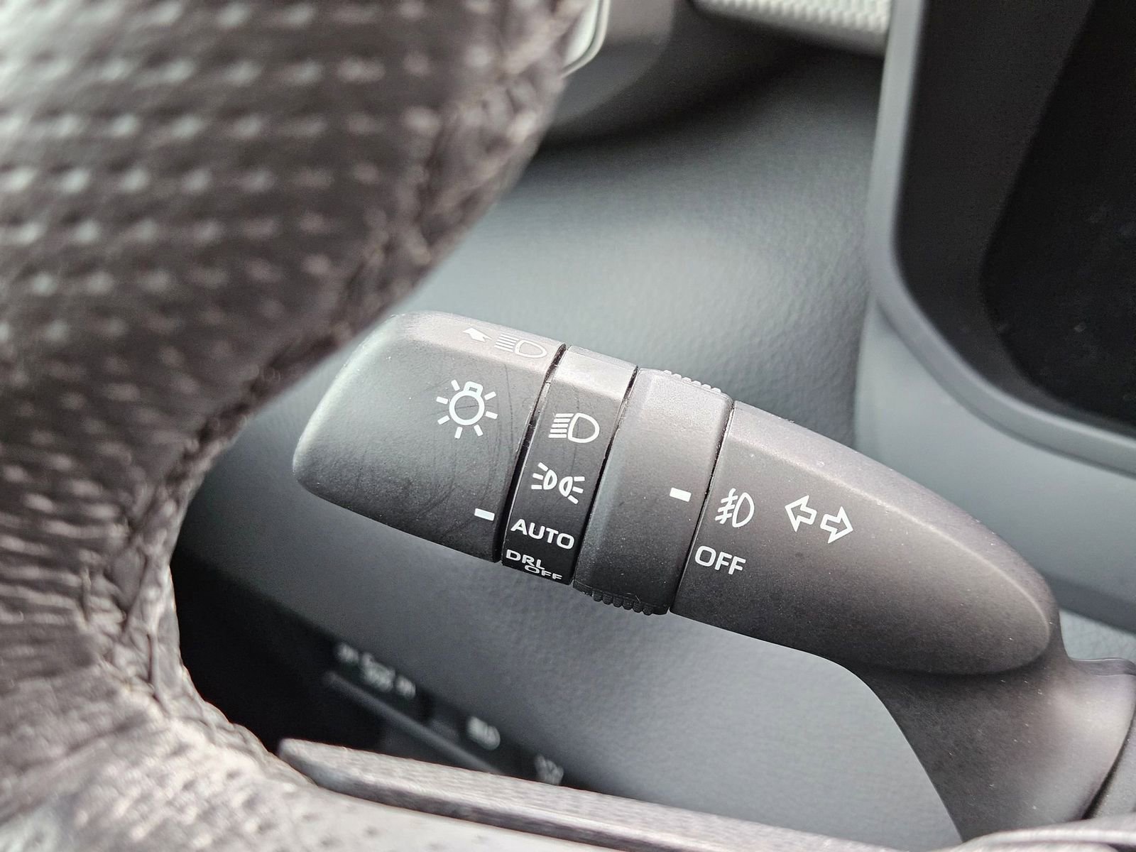 Used 2025 Toyota Tundra Limited w/ TRD Off-Road Package image 14