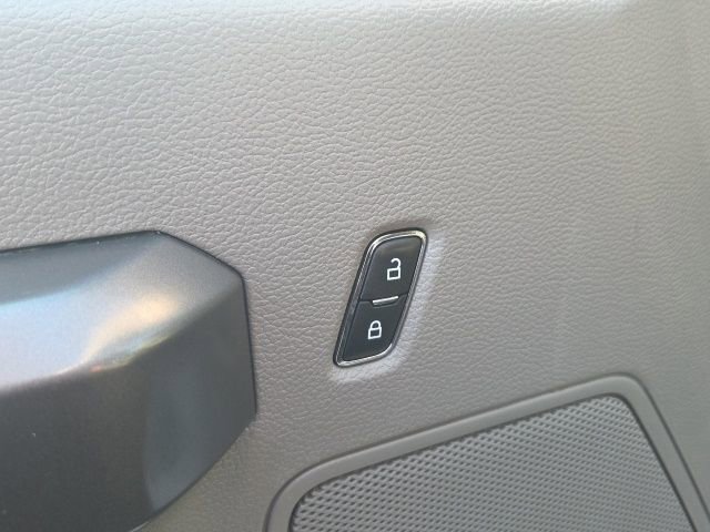 Used 2020 Ford F150 XLT w/ Equipment Group 302A Luxury image 22