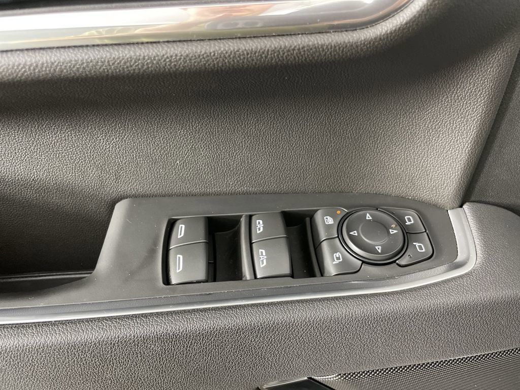 Used 2025 GMC Sierra 1500 SLT image 22