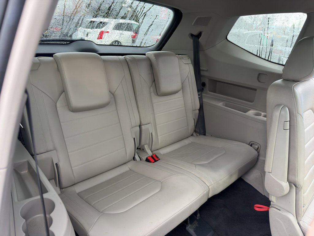 Used 2018 Volkswagen Atlas SEL Premium image 17