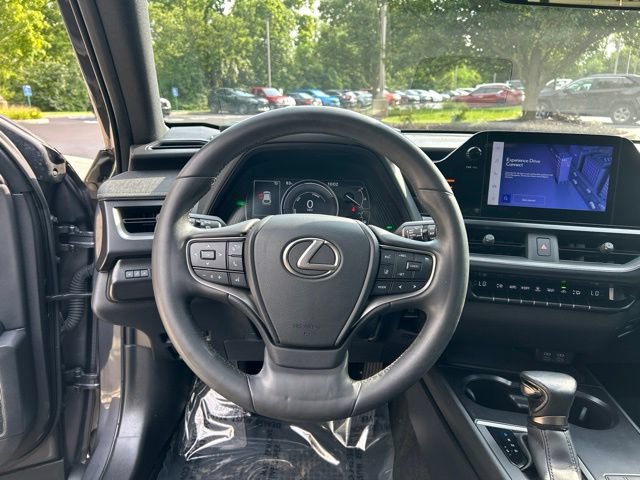 Certified 2023 Lexus UX 250h F Sport w/ Accessory Package (Z2) AWD/4WD image 13