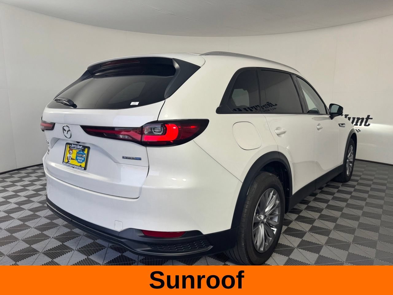 Used 2024 MAZDA CX-90 Plug-In Hybrid w/ Preferred AWD/4WD image 7