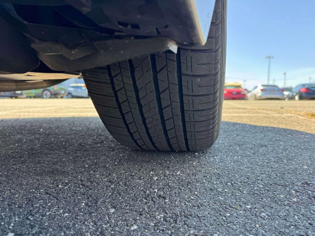 Used 2018 Lexus LS 500h AWD image 12