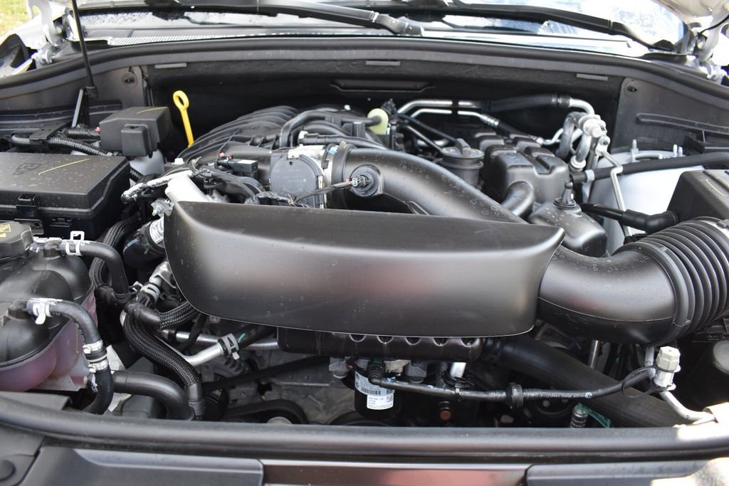 Used 2025 Dodge Durango GT AWD/4WD image 37
