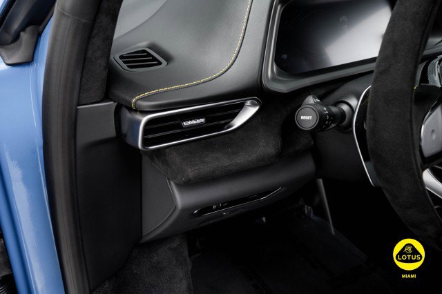 New 2026 Lotus Emira SE image 25