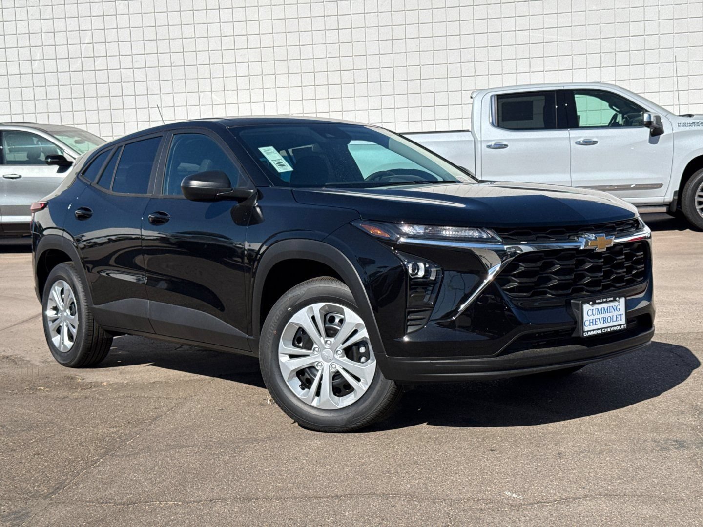 New 2026 Chevrolet Trax LS FWD image 2
