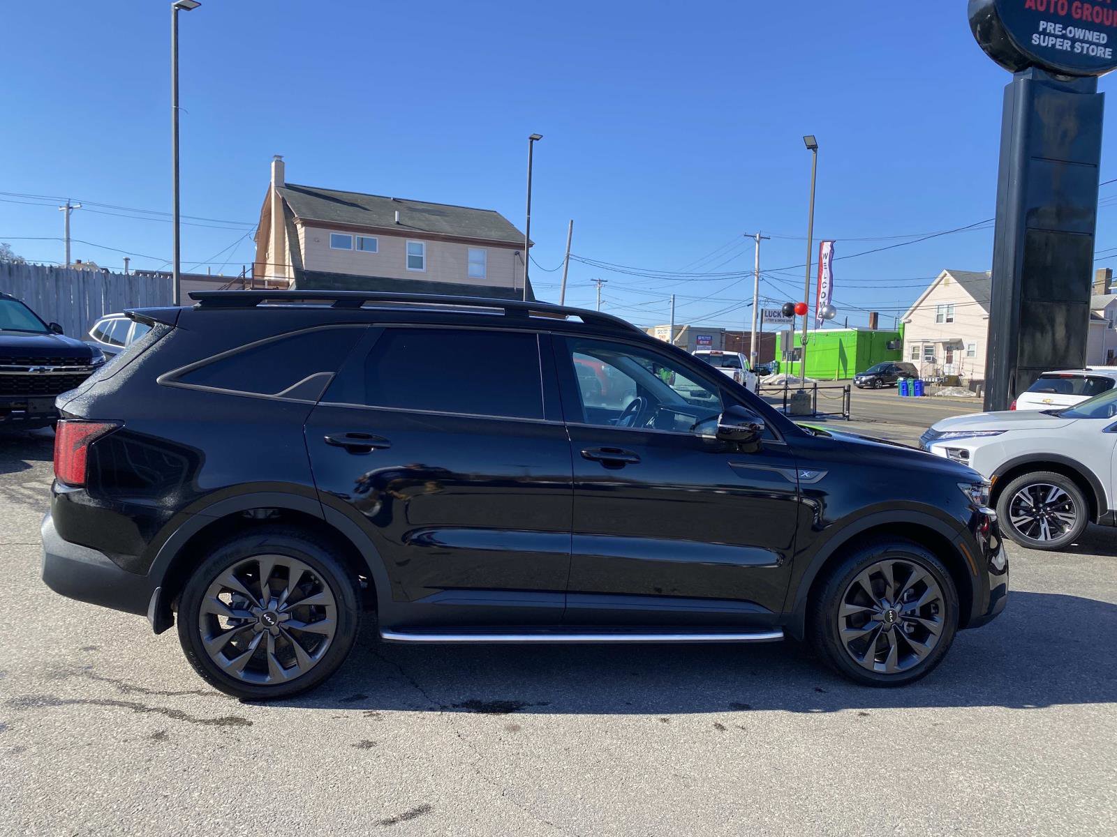 Used 2022 Kia Sorento SX Prestige w/ Rust Color Package image 7