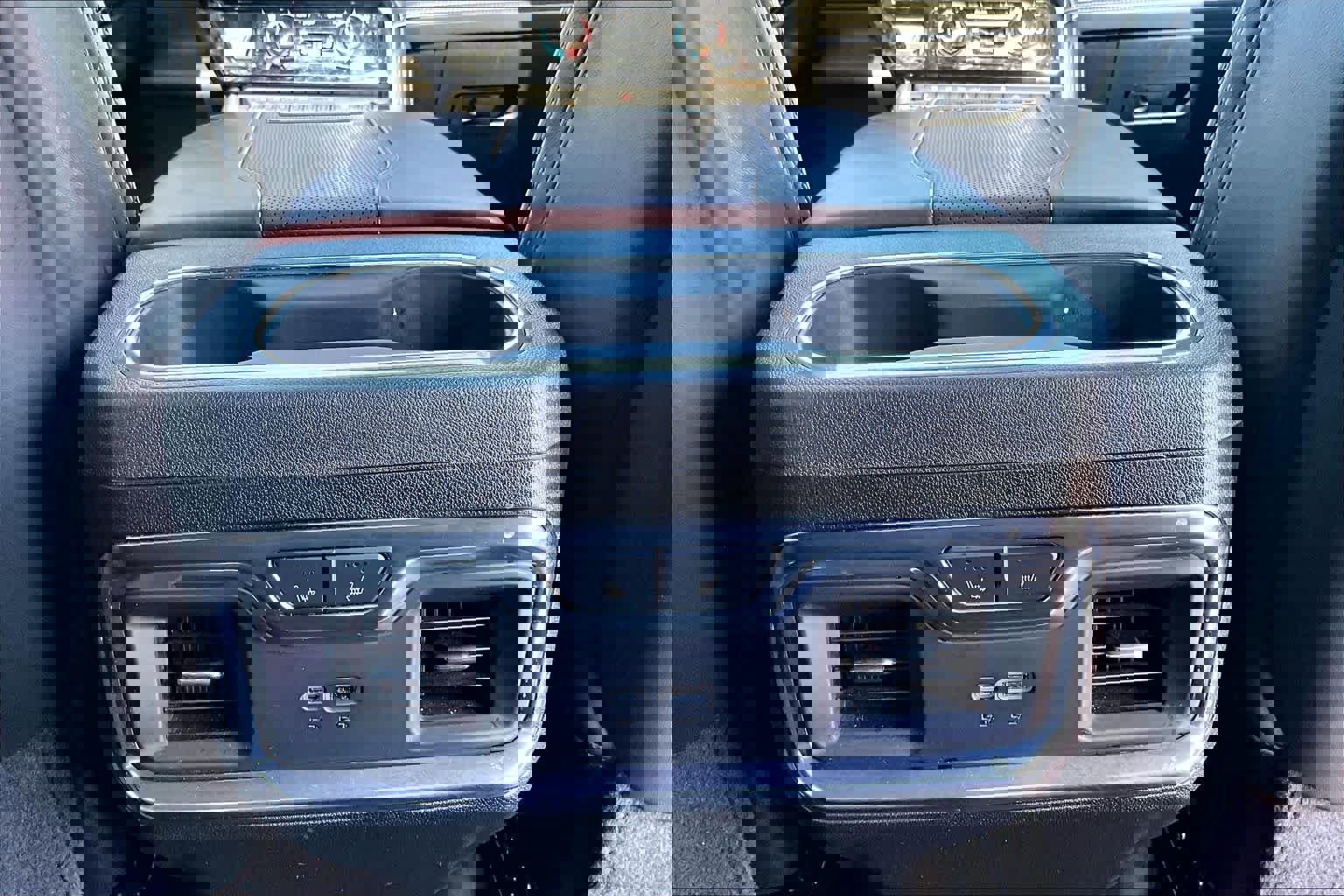 Used 2025 GMC Sierra 2500 Denali Ultimate AWD/4WD image 34