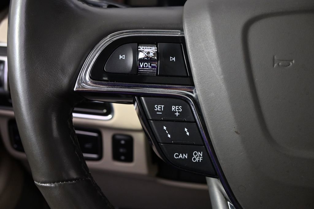 Used 2021 Lincoln Navigator Reserve AWD/4WD image 36