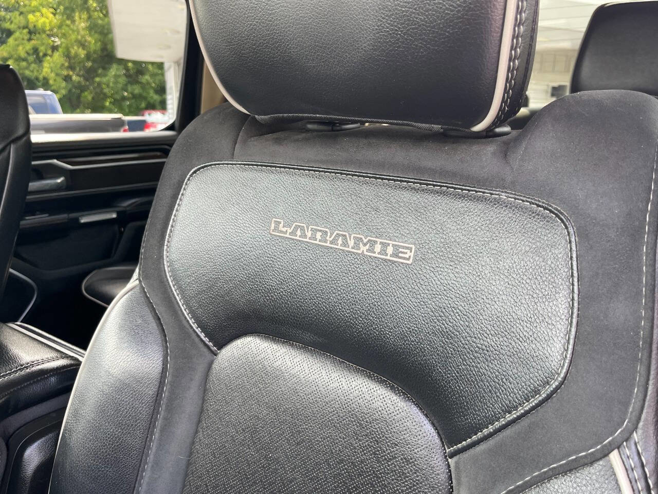 Used 2019 RAM 1500 Laramie image 21