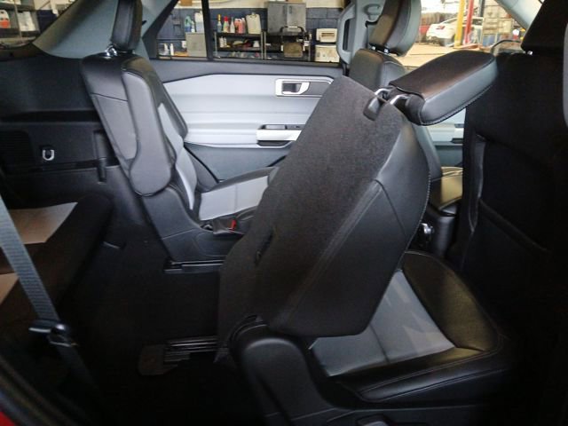 Used 2023 Ford Explorer XLT w/ Equipment Group 202A image 47