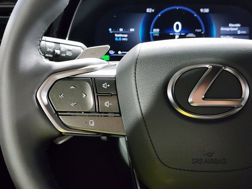 New 2025 Lexus TX 550h AWD Plug-In Hybrid image 16