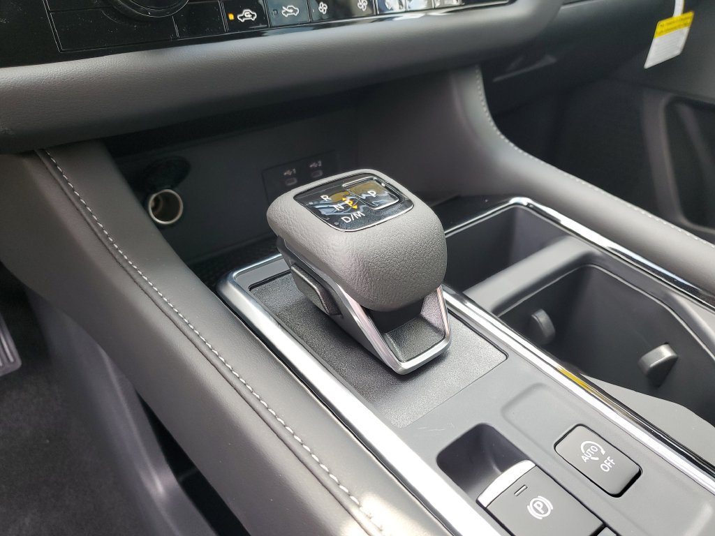 New 2026 Nissan Pathfinder SV AWD/4WD image 33
