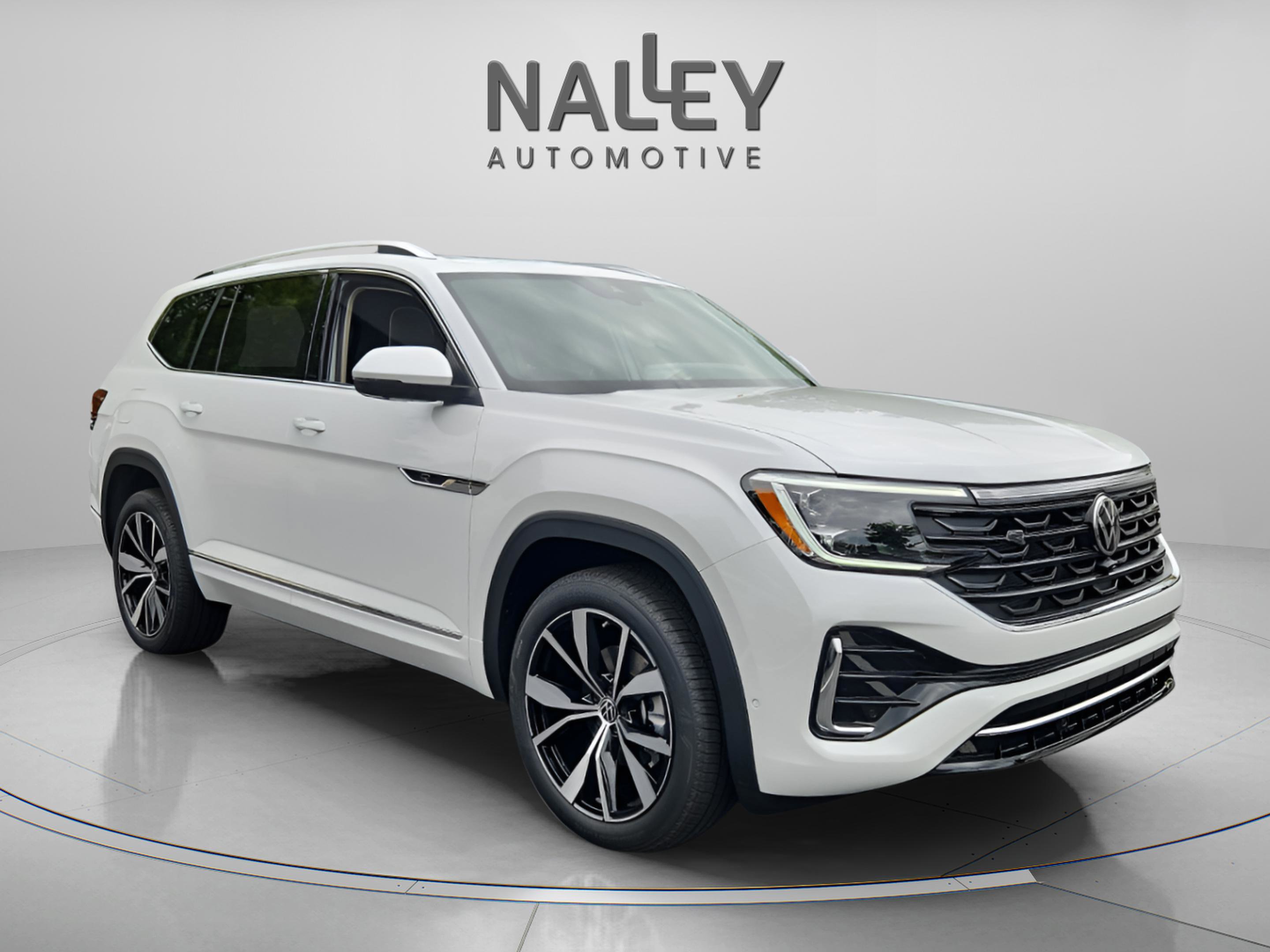 New 2026 Volkswagen Atlas SEL Premium R-Line image 8