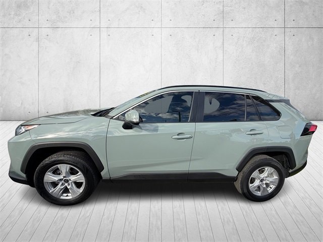 Used 2021 Toyota RAV4 XLE image 2