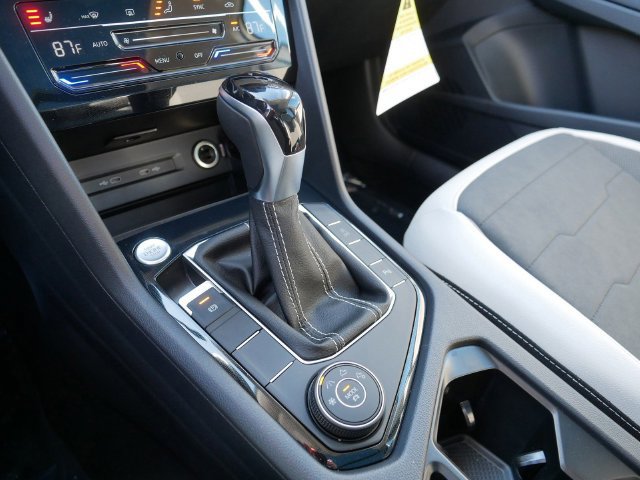 New 2026 Volkswagen Taos SE AWD/4WD image 11