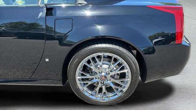 Used 2006 Cadillac XLR V RWD image 42