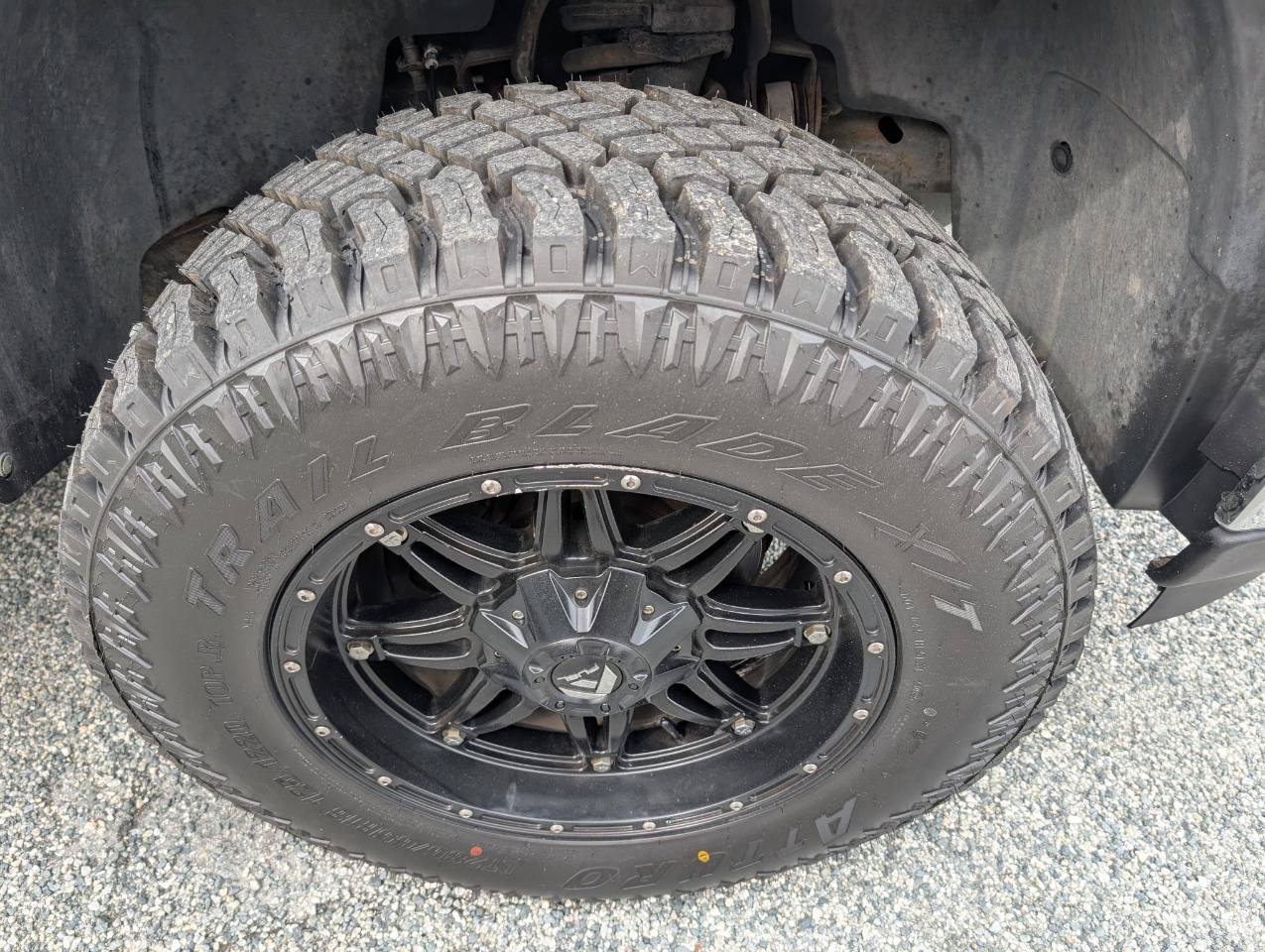 Used 2011 GMC Sierra 1500 SLT AWD/4WD image 10