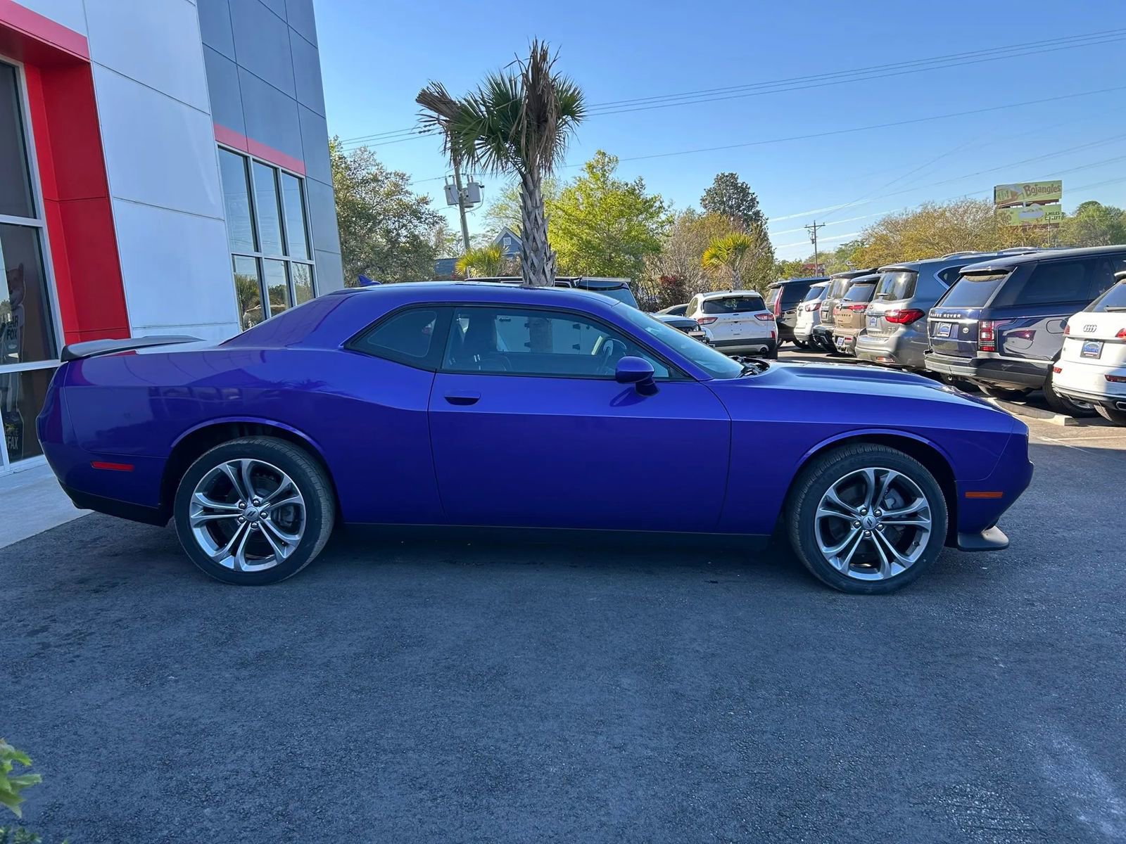 Used 2019 Dodge Challenger GT w/ Plus Package image 8
