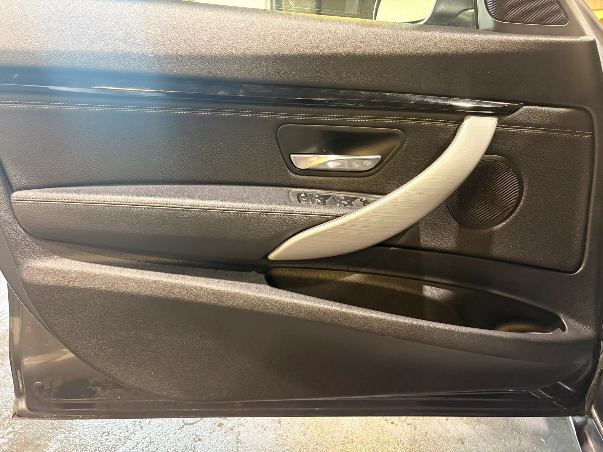Used 2017 BMW 330i Gran Turismo xDrive AWD/4WD image 10
