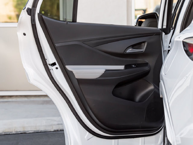 Used 2025 Buick Envista Avenir FWD image 30