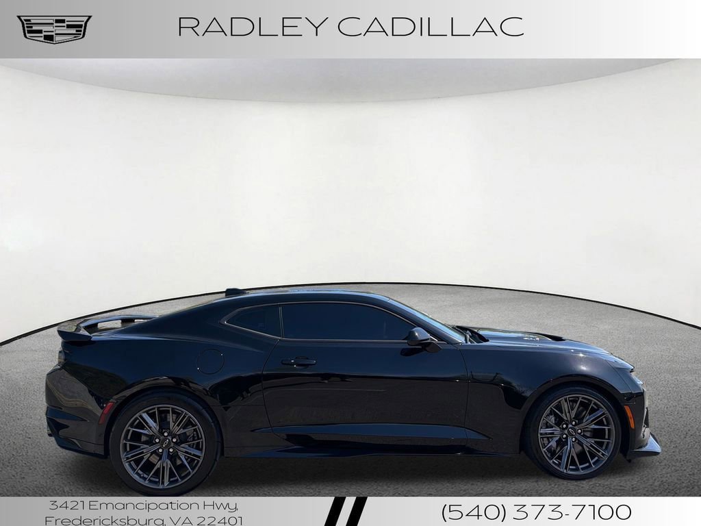 Used 2020 Chevrolet Camaro ZL1 RWD image 22