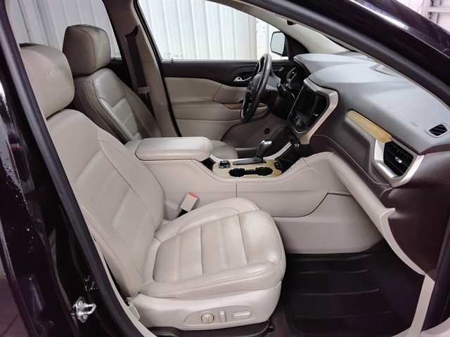 Used 2018 GMC Acadia Denali w/ Technology Package image 15