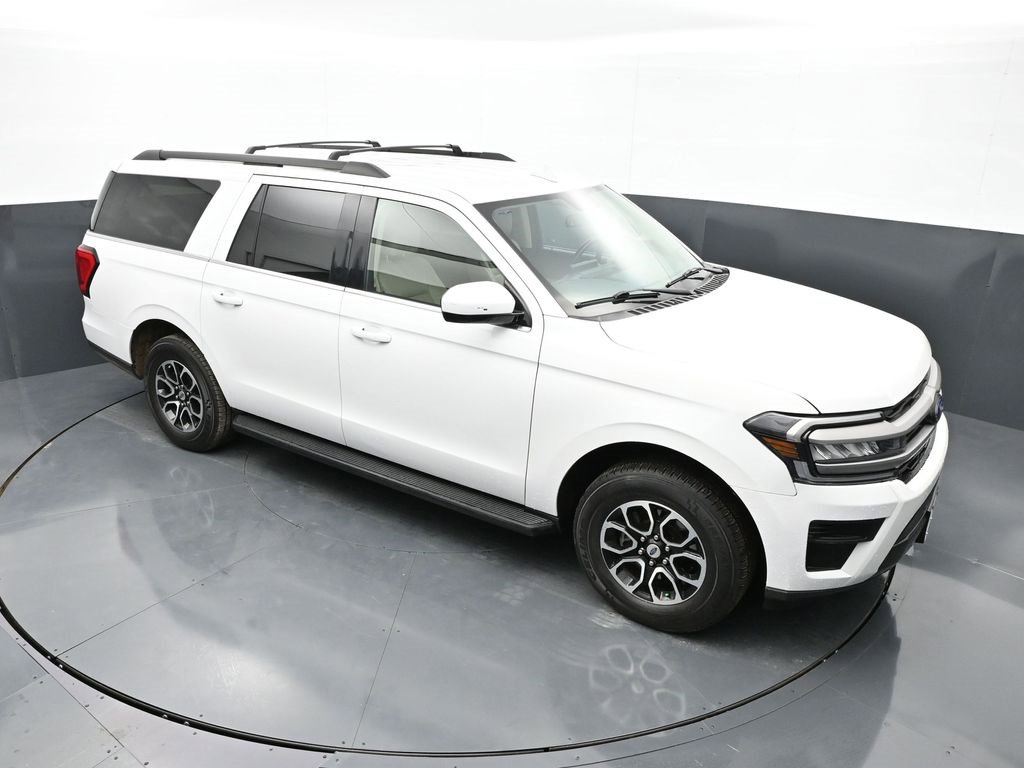 Used 2024 Ford Expedition Max XLT image 42
