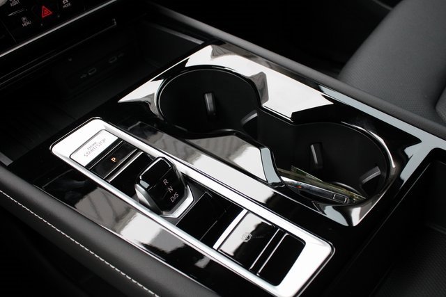 New 2026 Volkswagen Atlas SE image 17