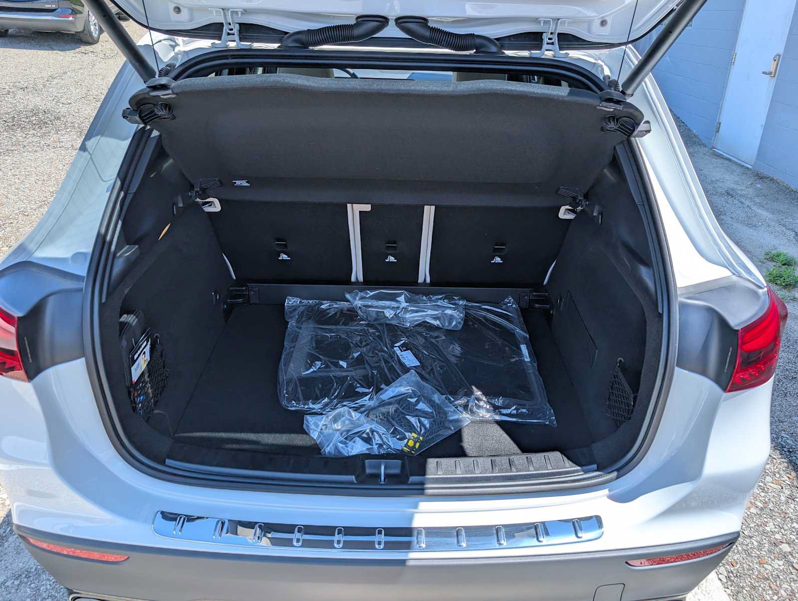 New 2026 Mercedes-Benz GLA 250 4MATIC image 7