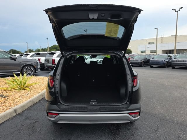 Used 2026 Hyundai Tucson SEL FWD image 22