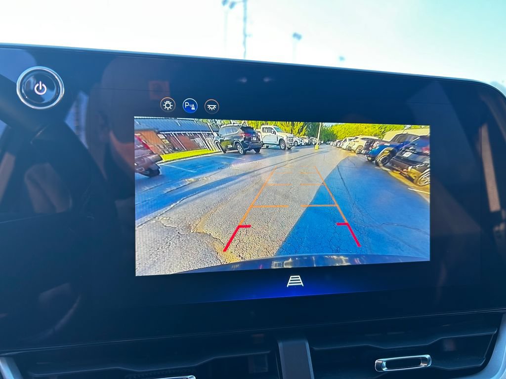 Used 2025 Chevrolet Equinox LT AWD/4WD image 19