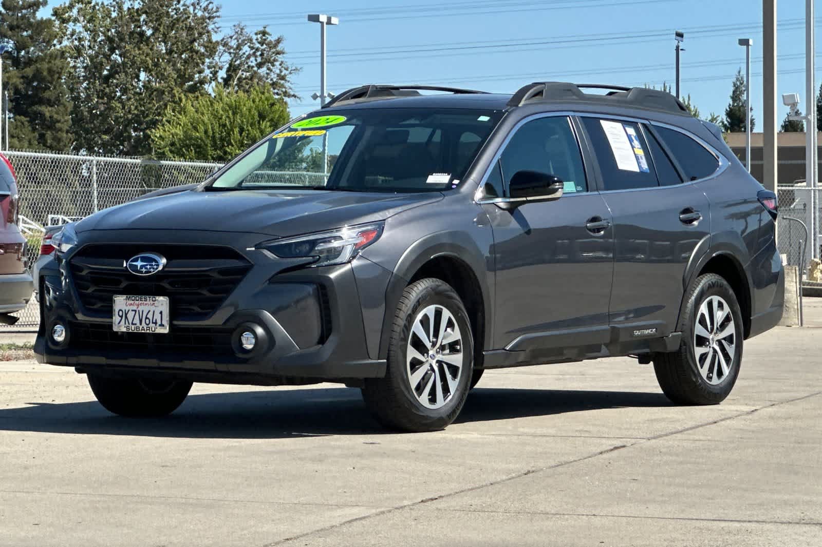 Used 2024 Subaru Outback Premium w/ Popular Package #1 AWD/4WD image 7
