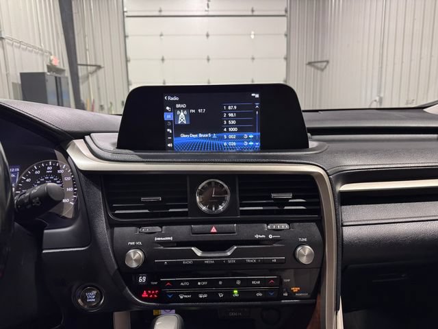 Used 2021 Lexus RX 350L Premium w/ Premium Package AWD/4WD image 14