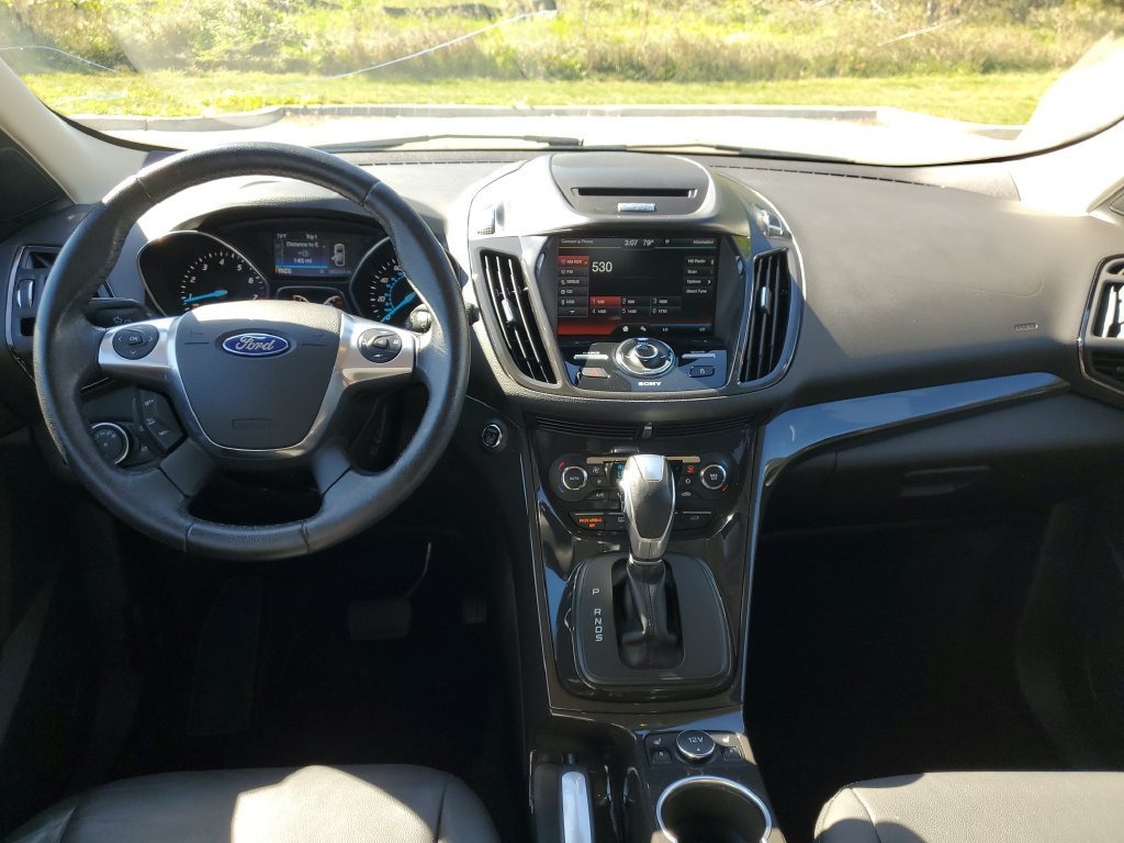 Used 2015 Ford Escape Titanium AWD/4WD image 15