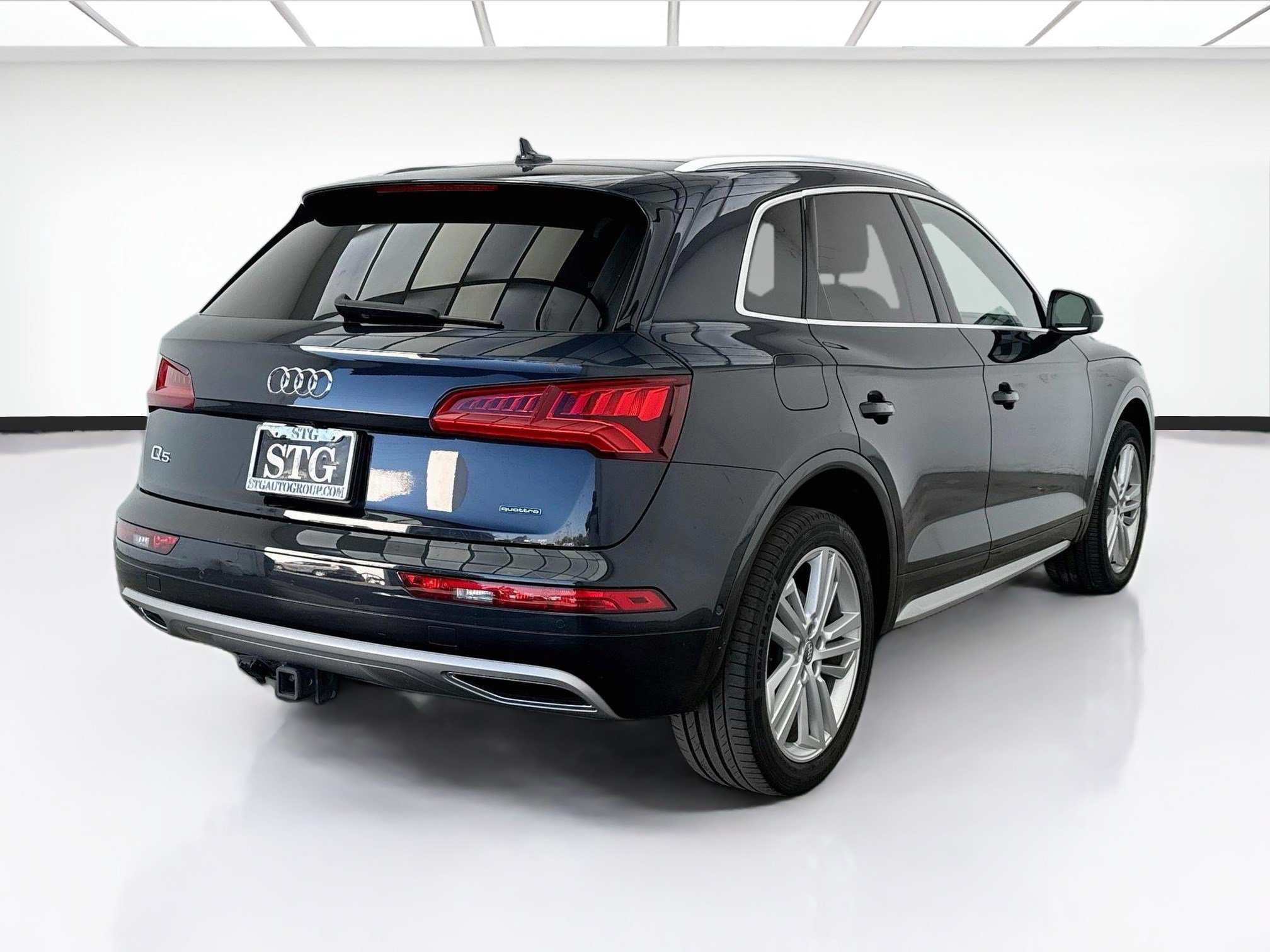 Used 2020 Audi Q5 Prestige w/ Prestige Package AWD/4WD image 4