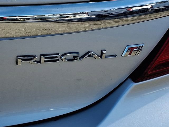 Used 2015 Buick Regal Premium image 32