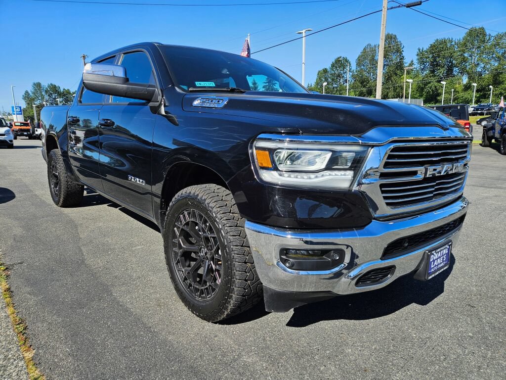 Used 2023 RAM 1500 Laramie AWD/4WD image 6