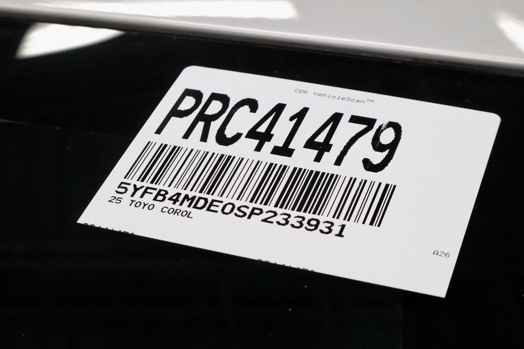Used 2025 Toyota Corolla LE image 34