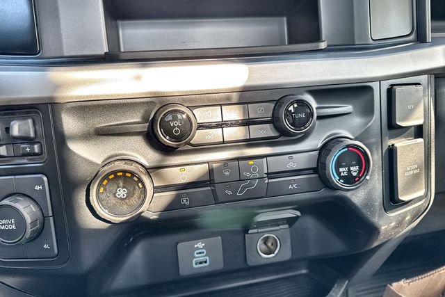 Used 2024 Ford F550 4x4 Regular Cab Super Duty image 20