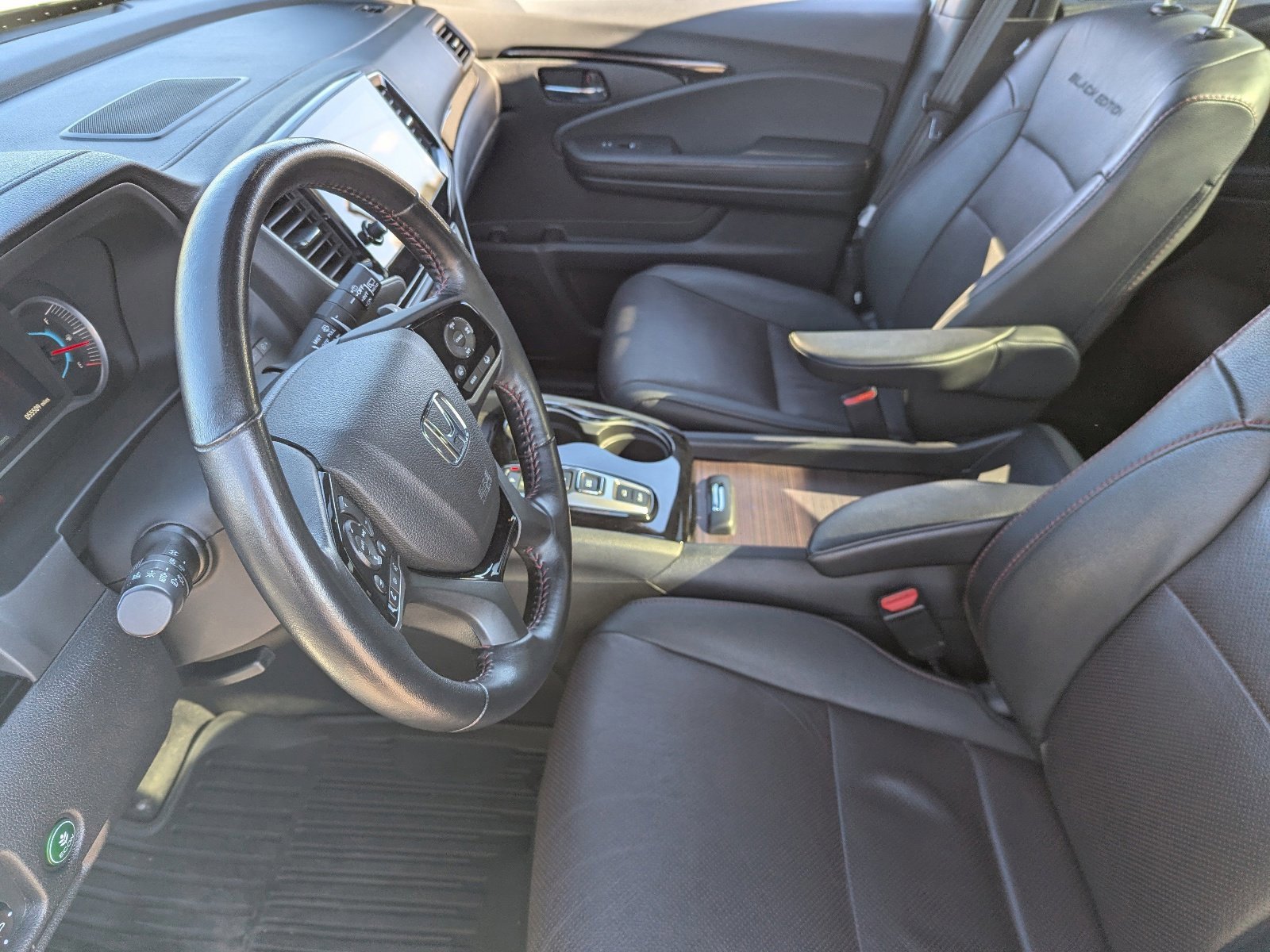 Used 2021 Honda Pilot Black Edition image 23