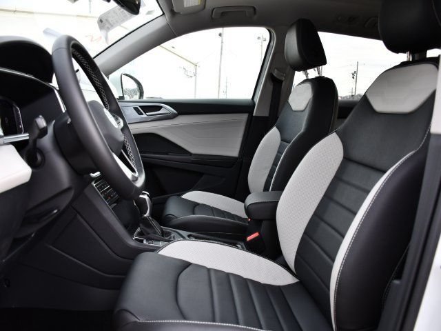 New 2026 Volkswagen Taos SEL AWD/4WD image 13