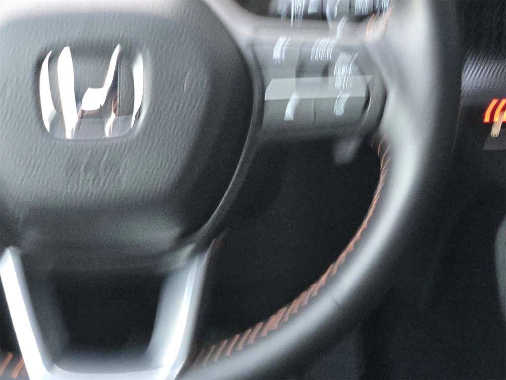 Used 2025 Honda CR-V Sport image 16