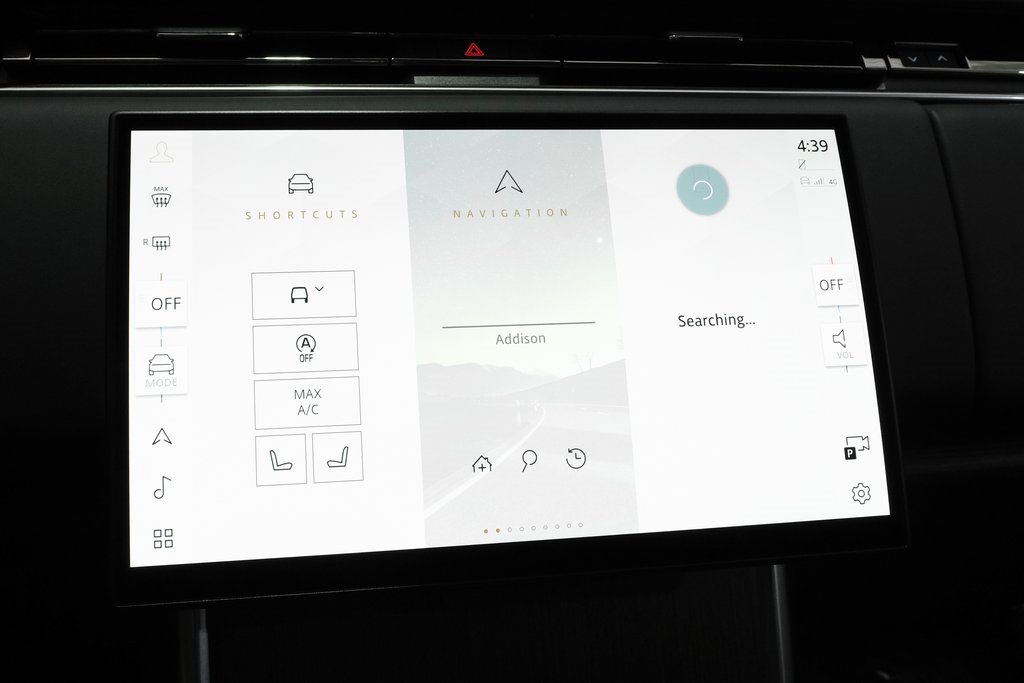 Used 2024 Land Rover Range Rover SE image 25