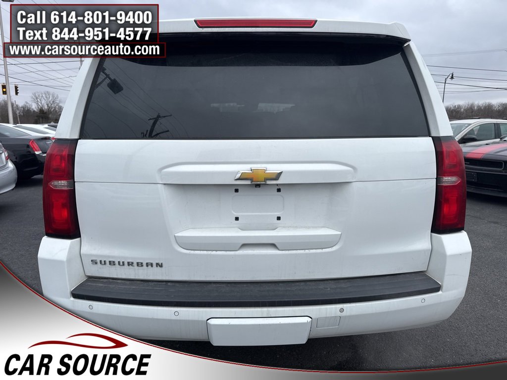 Used 2017 Chevrolet Suburban LT image 5