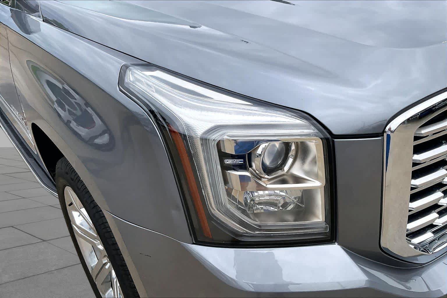 Used 2019 GMC Yukon Denali w/ Open Road Package AWD/4WD image 27