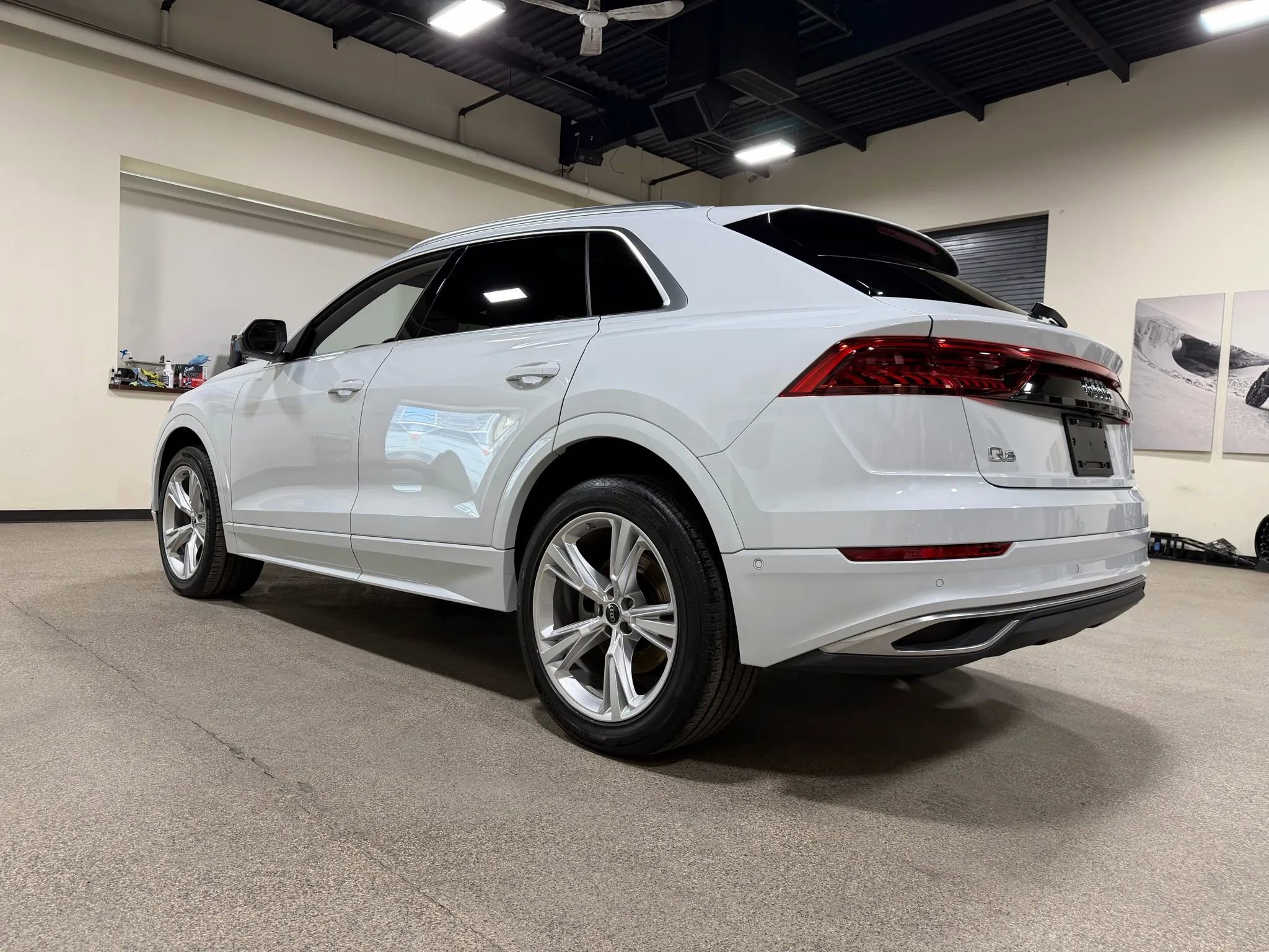 Used 2023 Audi Q8 Premium w/ Convenience Package image 7