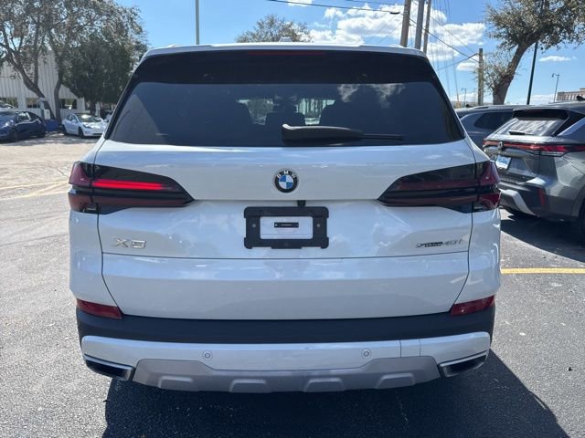 Used 2024 BMW X5 sDrive40i image 4